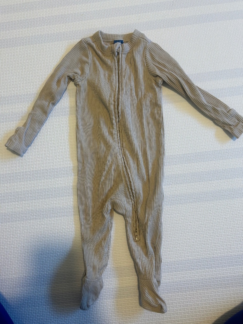 Old Navy beige ribbed footie with two way zipper